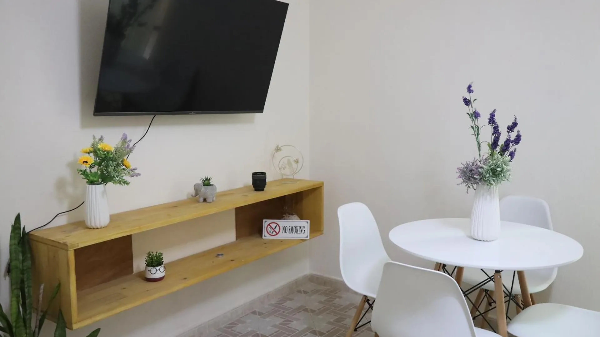 Aria'S Central Apartment Tirana